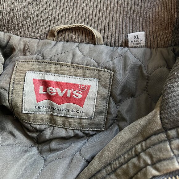 Levi's Men Deep Green Quilted Lining Trucker Military Jacket, XL - Picture 7 of 8